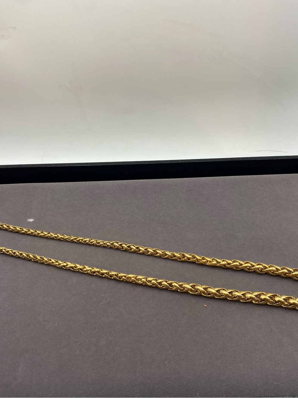 Classic Gold Tone Chunky Rope Chain Necklace with twisted link design - Picture 10 of 11
